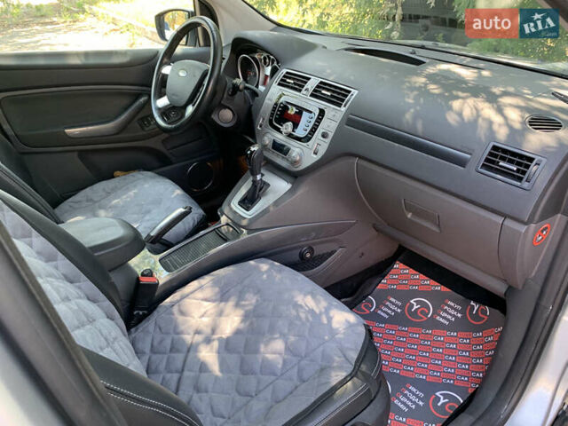 Сірий Форд Куга, об'ємом двигуна 2 л та пробігом 131 тис. км за 12500 $, фото 30 на Automoto.ua