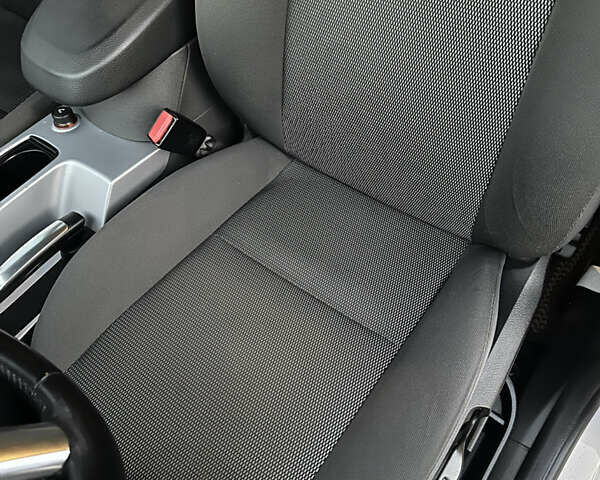 Серый Форд Куга, объемом двигателя 2 л и пробегом 134 тыс. км за 11500 $, фото 19 на Automoto.ua