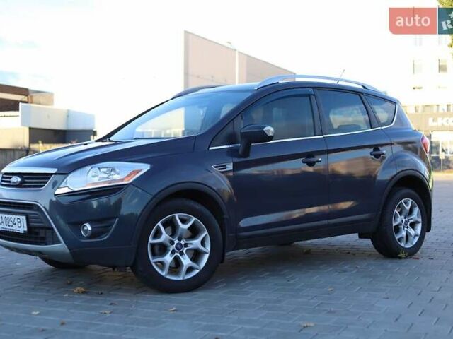 Серый Форд Куга, объемом двигателя 2 л и пробегом 204 тыс. км за 11200 $, фото 13 на Automoto.ua