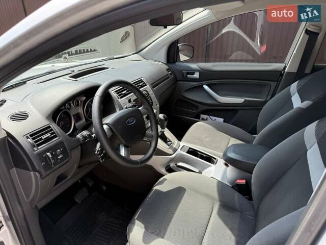 Сірий Форд Куга, об'ємом двигуна 2 л та пробігом 176 тис. км за 11500 $, фото 25 на Automoto.ua
