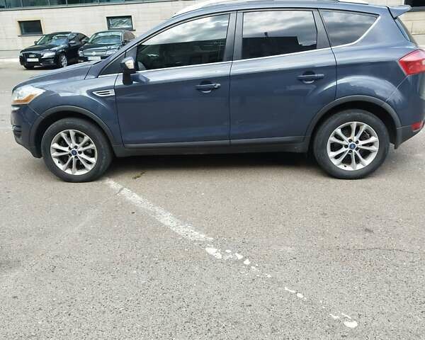 Сірий Форд Куга, об'ємом двигуна 2 л та пробігом 239 тис. км за 11800 $, фото 8 на Automoto.ua