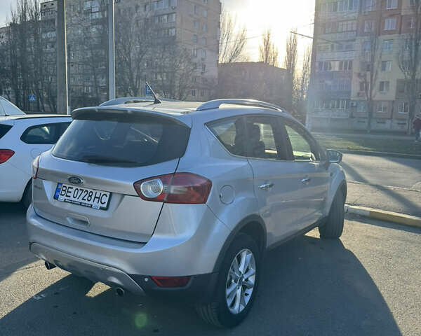 Сірий Форд Куга, об'ємом двигуна 2 л та пробігом 199 тис. км за 11000 $, фото 3 на Automoto.ua