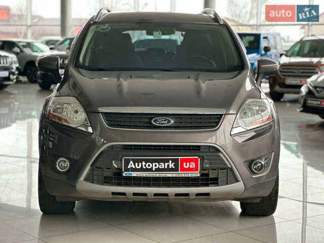 Сірий Форд Куга, об'ємом двигуна 2 л та пробігом 108 тис. км за 12990 $, фото 1 на Automoto.ua