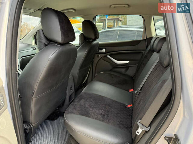 Серый Форд Куга, объемом двигателя 2.52 л и пробегом 167 тыс. км за 10999 $, фото 10 на Automoto.ua