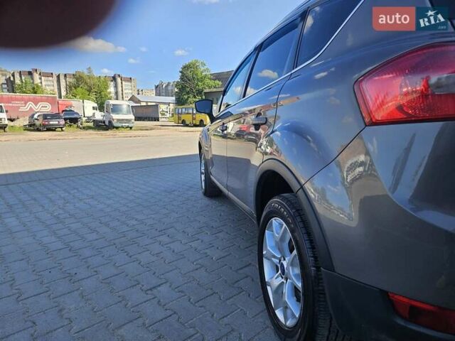 Серый Форд Куга, объемом двигателя 2 л и пробегом 157 тыс. км за 10200 $, фото 7 на Automoto.ua