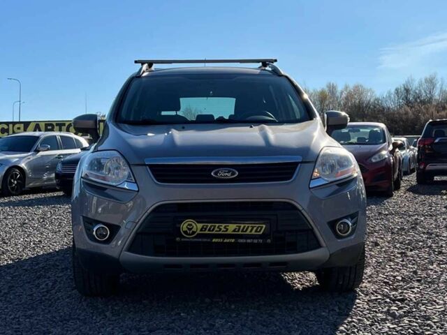 Серый Форд Куга, объемом двигателя 2 л и пробегом 100 тыс. км за 12650 $, фото 1 на Automoto.ua