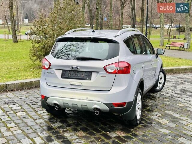 Серый Форд Куга, объемом двигателя 2 л и пробегом 235 тыс. км за 12700 $, фото 33 на Automoto.ua