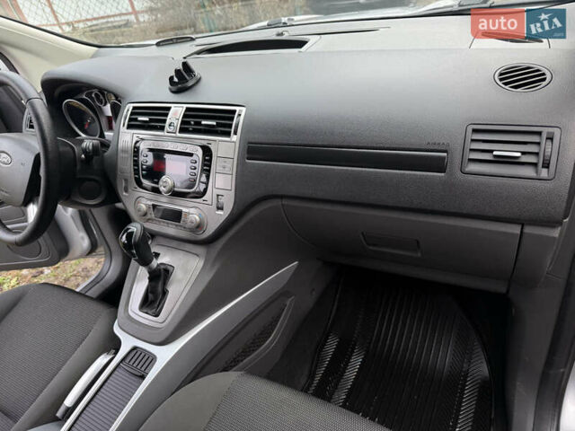 Серый Форд Куга, объемом двигателя 2 л и пробегом 184 тыс. км за 9500 $, фото 20 на Automoto.ua