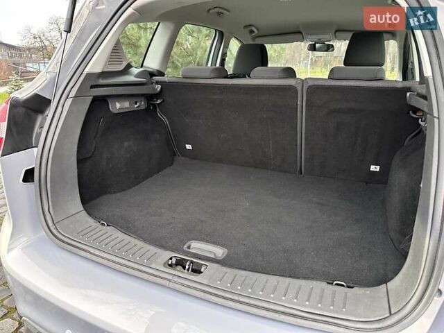 Серый Форд Куга, объемом двигателя 2 л и пробегом 235 тыс. км за 12700 $, фото 43 на Automoto.ua
