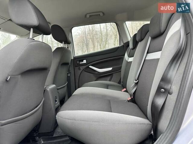 Серый Форд Куга, объемом двигателя 2 л и пробегом 235 тыс. км за 12700 $, фото 78 на Automoto.ua