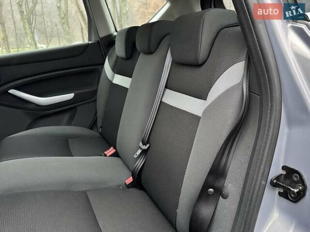 Серый Форд Куга, объемом двигателя 2 л и пробегом 235 тыс. км за 12700 $, фото 79 на Automoto.ua