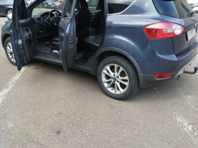 Серый Форд Куга, объемом двигателя 2 л и пробегом 240 тыс. км за 10600 $, фото 9 на Automoto.ua