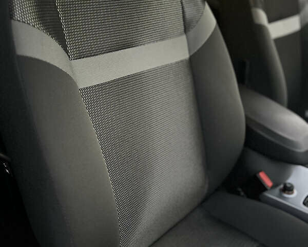 Серый Форд Куга, объемом двигателя 2 л и пробегом 134 тыс. км за 11500 $, фото 27 на Automoto.ua