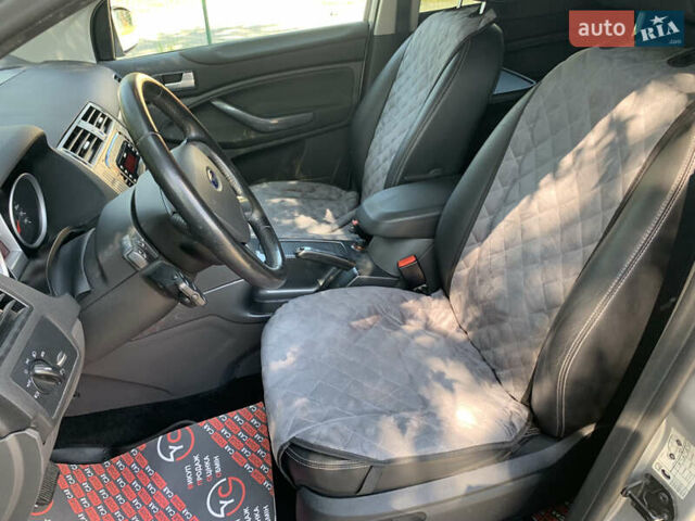 Сірий Форд Куга, об'ємом двигуна 2 л та пробігом 131 тис. км за 12500 $, фото 27 на Automoto.ua