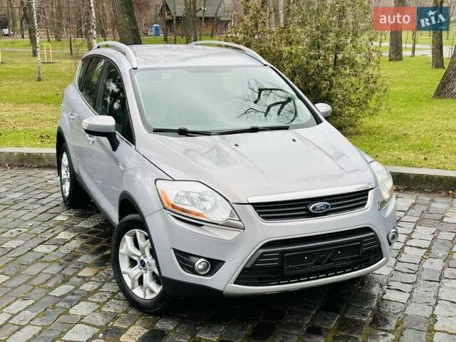 Серый Форд Куга, объемом двигателя 2 л и пробегом 235 тыс. км за 12700 $, фото 19 на Automoto.ua