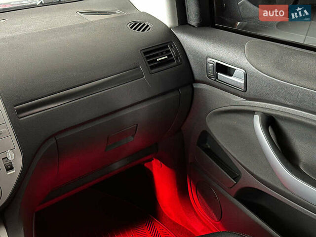 Сірий Форд Куга, об'ємом двигуна 2 л та пробігом 108 тис. км за 12990 $, фото 18 на Automoto.ua