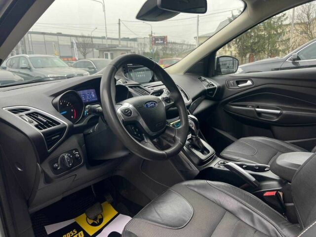 Сірий Форд Куга, об'ємом двигуна 2 л та пробігом 216 тис. км за 13500 $, фото 9 на Automoto.ua