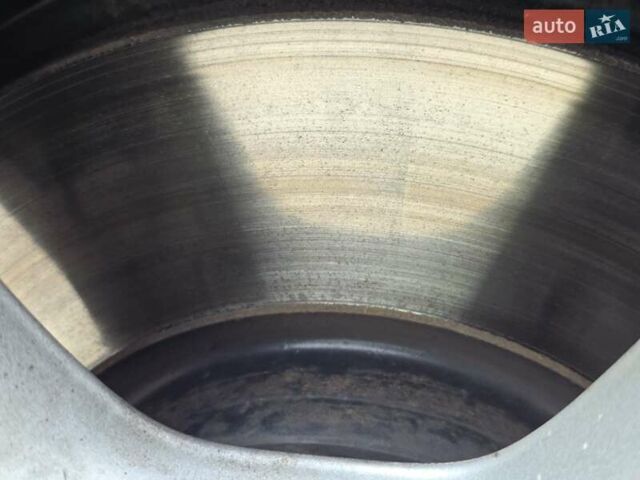 Форд Куга 2013 у Тернополі на Automoto.ua Сірий Форд Куга, об'ємом двигуна 2 л та пробігом 211 тис. км за 9999 $, фото 32 на Automoto.ua