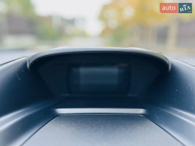 Серый Форд Куга, объемом двигателя 2 л и пробегом 187 тыс. км за 11500 $, фото 25 на Automoto.ua