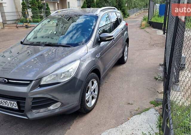Серый Форд Куга, объемом двигателя 2 л и пробегом 154 тыс. км за 13000 $, фото 10 на Automoto.ua