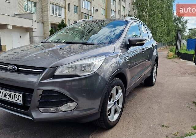 Серый Форд Куга, объемом двигателя 2 л и пробегом 154 тыс. км за 13000 $, фото 5 на Automoto.ua