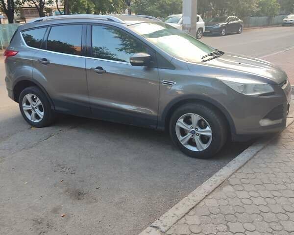 Сірий Форд Куга, об'ємом двигуна 2 л та пробігом 222 тис. км за 11400 $, фото 3 на Automoto.ua