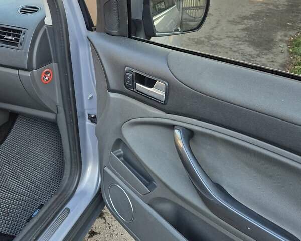 Сірий Форд Куга, об'ємом двигуна 2 л та пробігом 185 тис. км за 10500 $, фото 29 на Automoto.ua