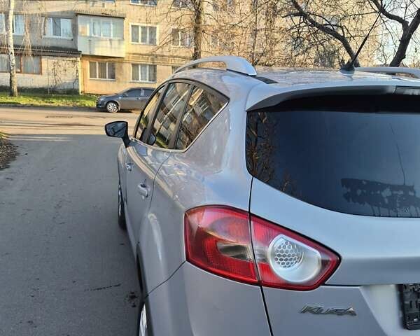 Сірий Форд Куга, об'ємом двигуна 2 л та пробігом 185 тис. км за 10500 $, фото 11 на Automoto.ua
