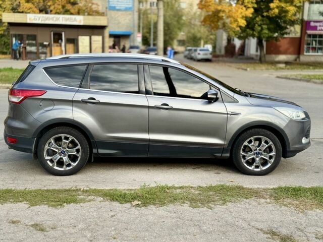 Форд Куга 2013 в Запорожье на Automoto.ua Серый Форд Куга, объемом двигателя 2 л и пробегом 248 тыс. км за 11200 $, фото 8 на Automoto.ua