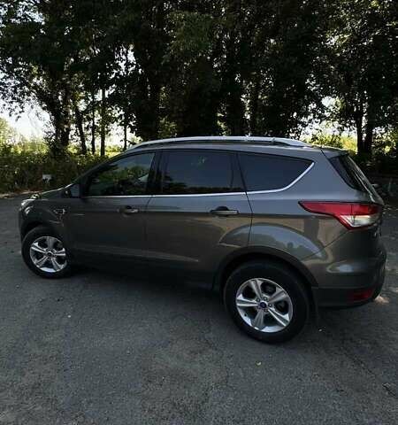 Сірий Форд Куга, об'ємом двигуна 2 л та пробігом 284 тис. км за 13200 $, фото 1 на Automoto.ua
