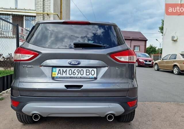 Серый Форд Куга, объемом двигателя 2 л и пробегом 154 тыс. км за 13000 $, фото 8 на Automoto.ua