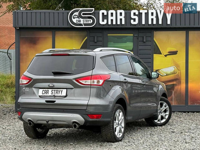 Сірий Форд Куга, об'ємом двигуна 2 л та пробігом 176 тис. км за 14500 $, фото 3 на Automoto.ua