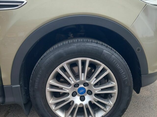 Серый Форд Куга, объемом двигателя 1.6 л и пробегом 176 тыс. км за 10500 $, фото 15 на Automoto.ua