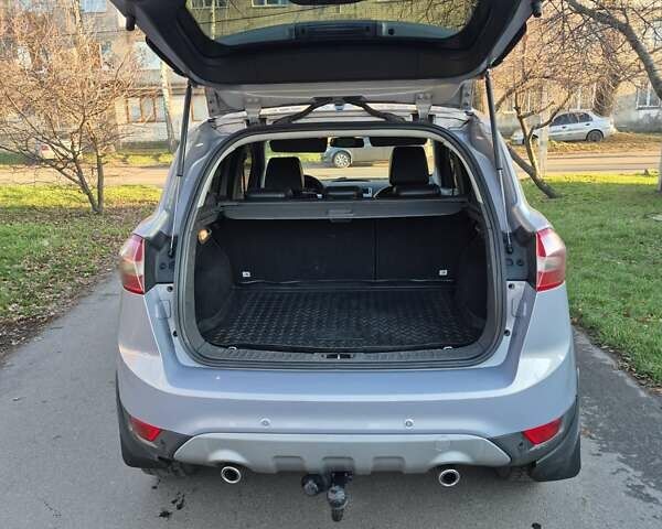 Серый Форд Куга, объемом двигателя 2 л и пробегом 185 тыс. км за 10999 $, фото 12 на Automoto.ua