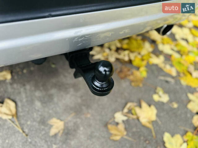 Серый Форд Куга, объемом двигателя 2 л и пробегом 187 тыс. км за 11500 $, фото 35 на Automoto.ua