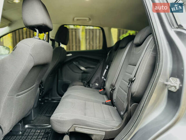 Серый Форд Куга, объемом двигателя 2 л и пробегом 187 тыс. км за 11500 $, фото 31 на Automoto.ua