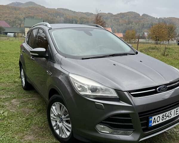 Серый Форд Куга, объемом двигателя 2 л и пробегом 190 тыс. км за 12200 $, фото 3 на Automoto.ua