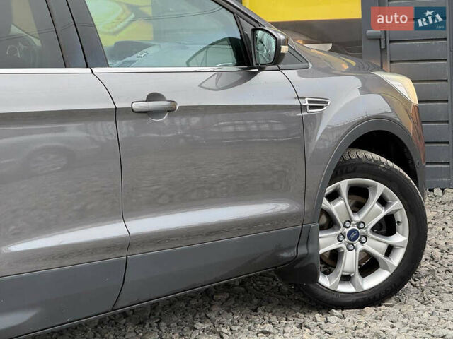 Сірий Форд Куга, об'ємом двигуна 2 л та пробігом 176 тис. км за 14500 $, фото 26 на Automoto.ua