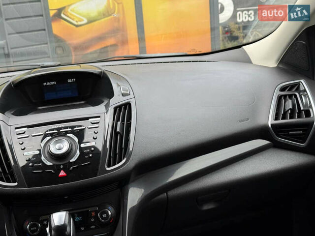 Сірий Форд Куга, об'ємом двигуна 2 л та пробігом 176 тис. км за 14500 $, фото 40 на Automoto.ua