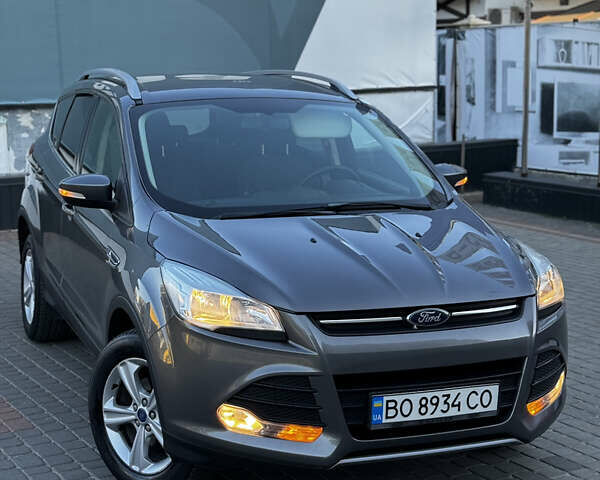 Сірий Форд Куга, об'ємом двигуна 1.6 л та пробігом 179 тис. км за 10950 $, фото 24 на Automoto.ua