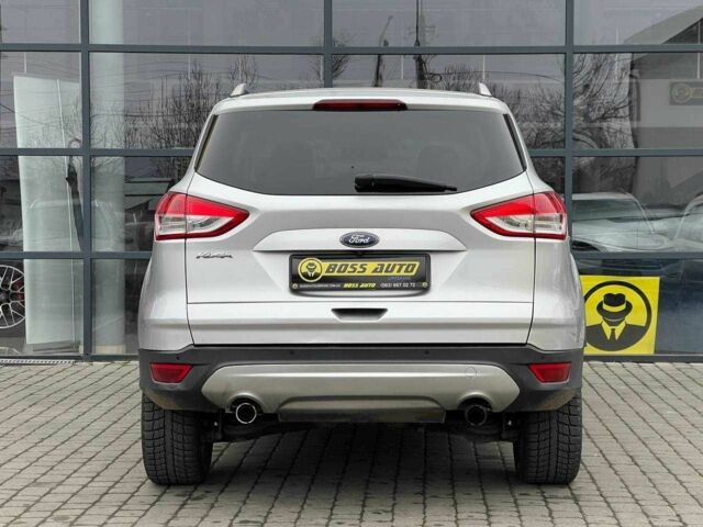 Сірий Форд Куга, об'ємом двигуна 2 л та пробігом 216 тис. км за 13500 $, фото 5 на Automoto.ua