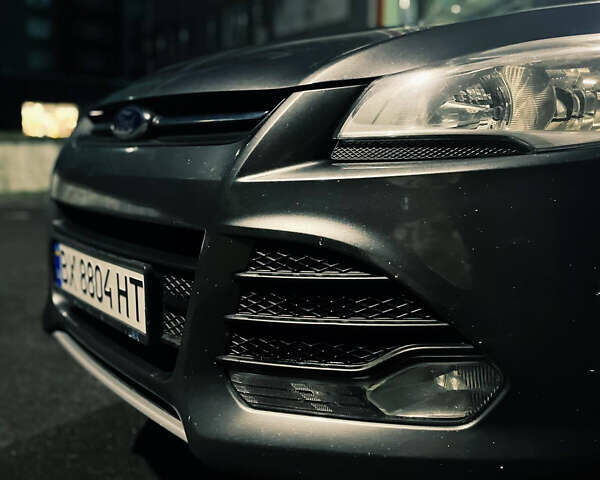 Серый Форд Куга, объемом двигателя 2 л и пробегом 205 тыс. км за 13500 $, фото 20 на Automoto.ua