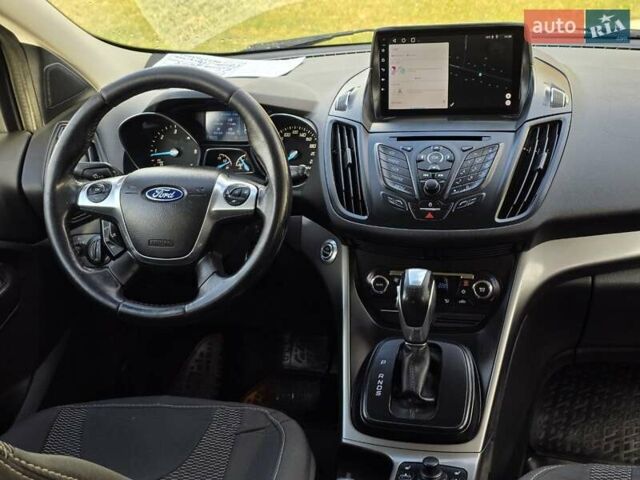 Форд Куга 2013 у Тернополі на Automoto.ua Сірий Форд Куга, об'ємом двигуна 2 л та пробігом 211 тис. км за 9999 $, фото 30 на Automoto.ua