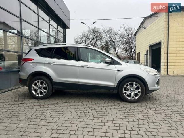 Серый Форд Куга, объемом двигателя 2 л и пробегом 216 тыс. км за 13500 $, фото 7 на Automoto.ua