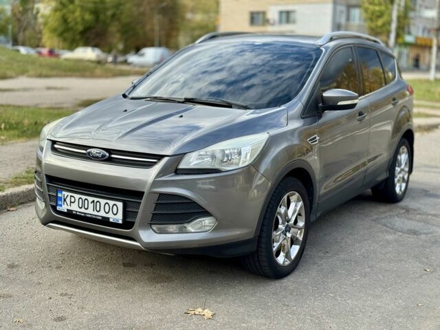 Форд Куга 2013 в Запорожье на Automoto.ua Серый Форд Куга, объемом двигателя 2 л и пробегом 248 тыс. км за 11200 $, фото 7 на Automoto.ua