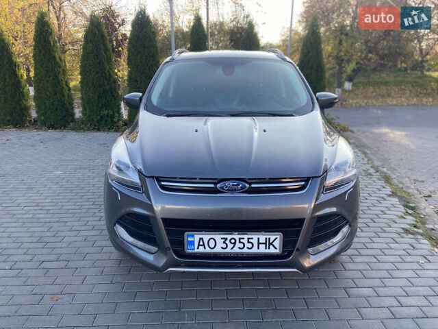 Форд Куга 2013 в Монастырище на Automoto.ua Серый Форд Куга, объемом двигателя 2 л и пробегом 239 тыс. км за 12200 $, фото 2 на Automoto.ua