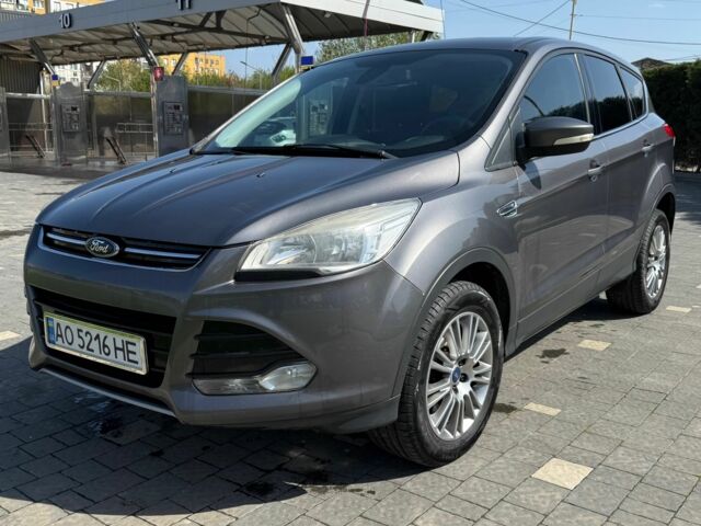 Серый Форд Куга, объемом двигателя 2 л и пробегом 278 тыс. км за 11900 $, фото 1 на Automoto.ua