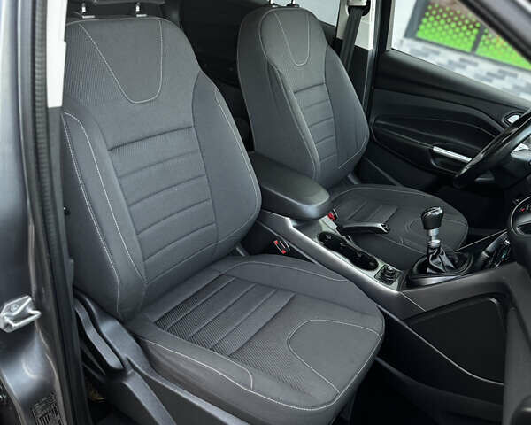 Серый Форд Куга, объемом двигателя 1.6 л и пробегом 187 тыс. км за 10599 $, фото 47 на Automoto.ua