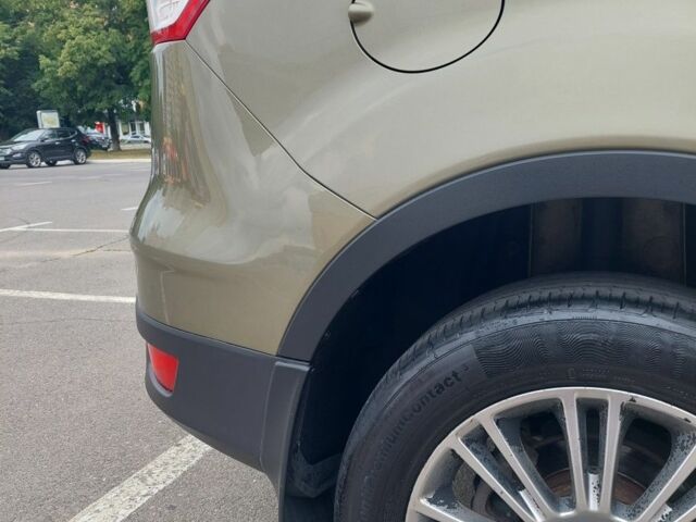 Серый Форд Куга, объемом двигателя 1.6 л и пробегом 176 тыс. км за 10500 $, фото 16 на Automoto.ua