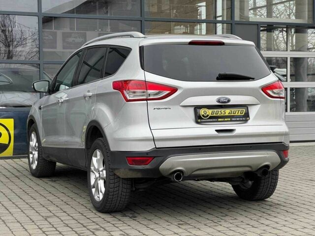 Сірий Форд Куга, об'ємом двигуна 2 л та пробігом 216 тис. км за 13500 $, фото 4 на Automoto.ua